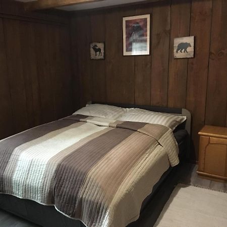 Balatonkenesei Nádfedeles Lovas Vendégház Extérieur photo