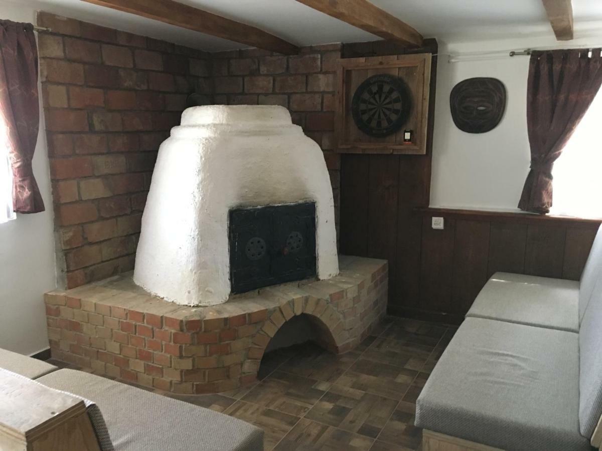Balatonkenesei Nádfedeles Lovas Vendégház Extérieur photo