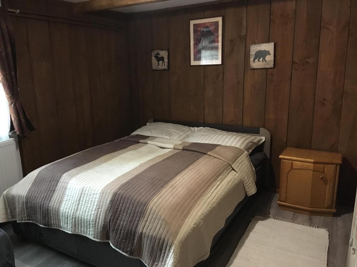 Balatonkenesei Nádfedeles Lovas Vendégház Extérieur photo